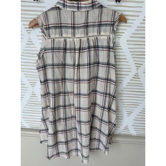 Mysteree Women’s Medium Embroidered Floral Tunic Tank - Picture 2 of 2